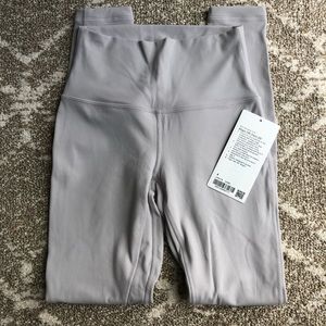 NWT. Lululemon Align HR Pant 28”